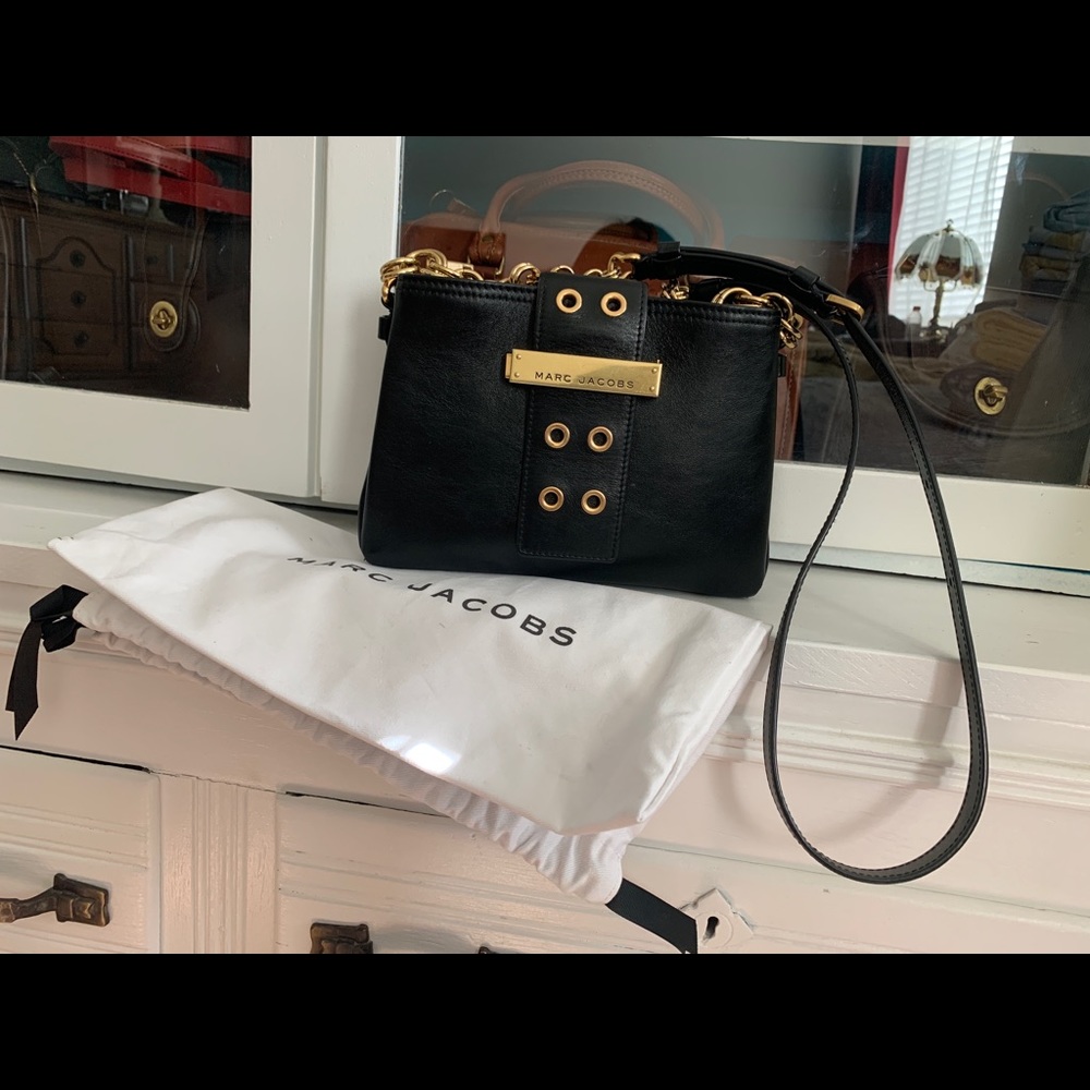 Marc Jacobs Lock And Strap Leather Crossbody